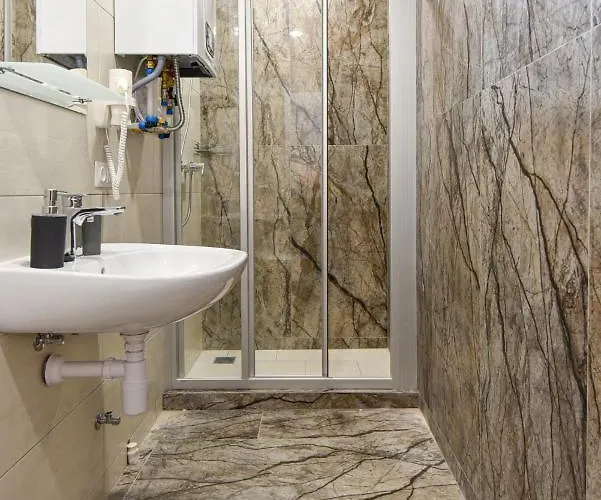 Sermiescio Apartamentai アパート *